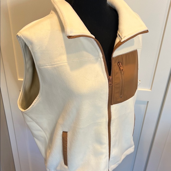 In Good State Cream Fleece Vest Size M - Picture 7 of 7